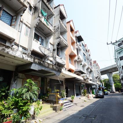 ขายต่ำกว่าประเมิน ตึก4.5ชั้น 19 ตารางวา ซ.กรุงเทพ-นนท์8 ทำเลดี