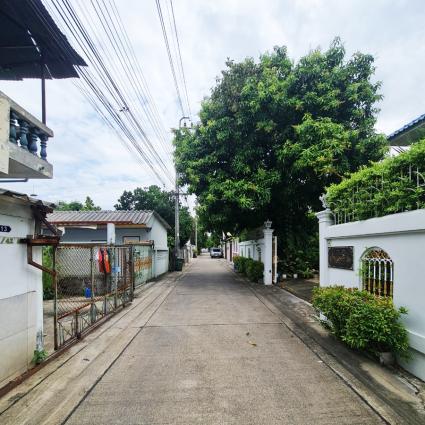 ขายบ้านเดี่ยวขนาด 120 ตารางวา ซ.นนทบุรี42 รีโนเวทใหม่ พร้อมอยู่