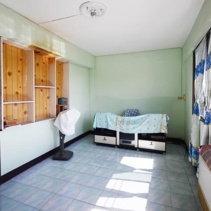 ขายตึก4ชั้น 2คูหา 75.5 ตารางวา ซ.ประชาธิปก10