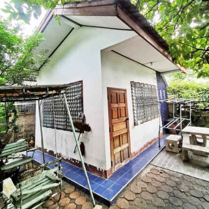 ขายที่ดินพร้อมบ้านเก่า 86 ตารางวา ซ.สมเด็จพระเจ้าตากสิน44