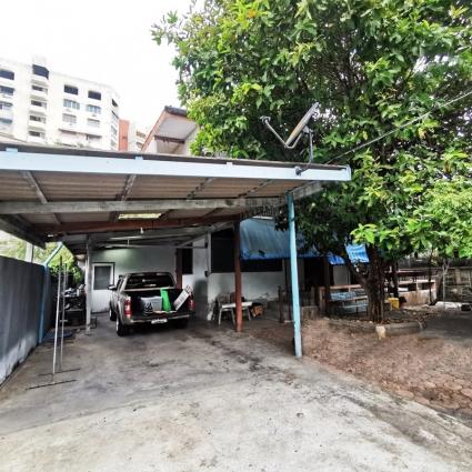 ขายที่ดินพร้อมบ้านเก่า 86 ตารางวา ซ.สมเด็จพระเจ้าตากสิน44