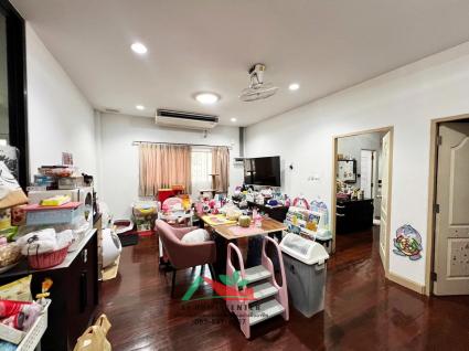ขายบ้านเดี่ยว3ชั้น 102 ตารางวา ม.อรุณทอง พุทธมณฑลสาย2 
