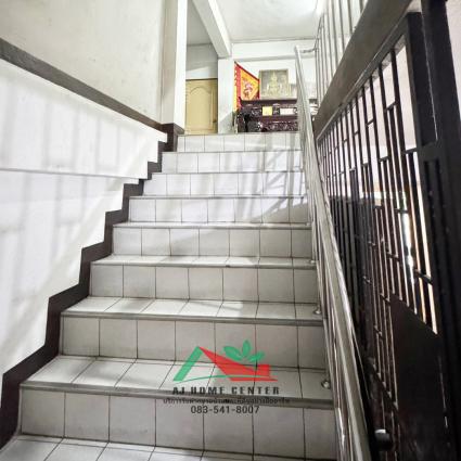 ขายอาคารพาณิชย์3.5ชั้น 4คูหา (ตีทะลุ) ขนาด 287.2 ตารางวา ติดถนนพุทธมณฑลสาย4
