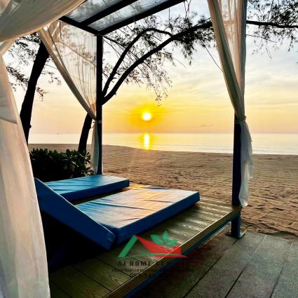 ขายบ้านหรูพูลวิลล่าติดชายหาดแสงอรุณ 96.4 ตารางวา โครงการ Aruna ทับสะแก จ.ประจวบคีรีขันธ์
