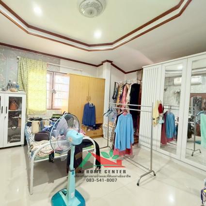 ขายบ้านเดี่ยว 76 ตารางวา ม.เพชรมณี ซ.ราษฎร์อุทิศ18 หลังมุม