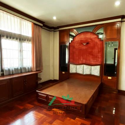 ขายที่ดินพร้อมบ้านและสิ่งปลูกสร้าง 3-2-74.3 ไร่ ซ.ติวานนท์-ปากเกร็ด22 