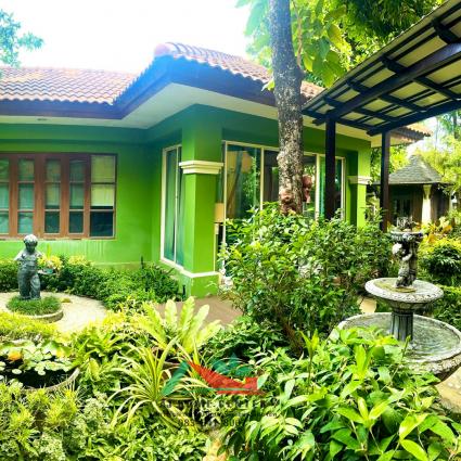 ขายบ้านเดี่ยวพร้อมเรือนรับรอง 194.2 ตารางวา ม.วรารมย์99 เพชรเกษม81 หลังมุม