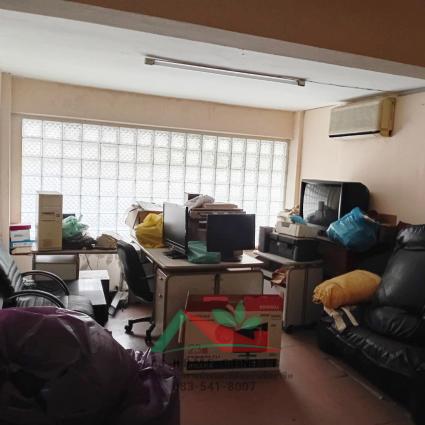 ขายอาคารพาณิชย์6ชั้น 2คูหา ตีทะลุ 19 ตารางวา ถ.จักรเพชร ย่านพาหุรัด