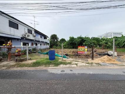 ขายด่วนที่ดินใกล้รร.อัสสัมชัญธนบุรี 82 ตรว ติดถนนคอนกรีต ถมแล้ว ซ.อัสสัมชัญ 23 ภาษีเจริญ กทม.