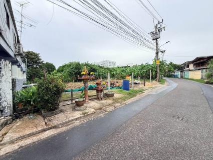 ขายด่วนที่ดินใกล้รร.อัสสัมชัญธนบุรี 82 ตรว ติดถนนคอนกรีต ถมแล้ว ซ.อัสสัมชัญ 23 ภาษีเจริญ กทม.