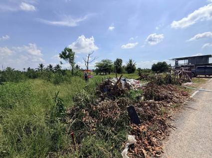 ขายด่วนที่ดิน 100 ตรว ติดถนนลาดยางสาธารณะ ซ.ประทุม บางบัวทอง นนทบุรี