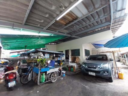 ขายที่ดิน 50 ตรว. พร้อมบ้านพักอาศัย 1 ชั้น