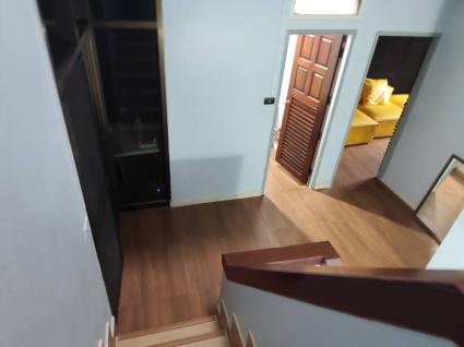 Sale Townhouse 3 storey  with tenant can negotiation if buyer do not want near BTS Phrakhanong sukhumvit 44 Sale Townhouse 3 storey near BTS Phrakhanong